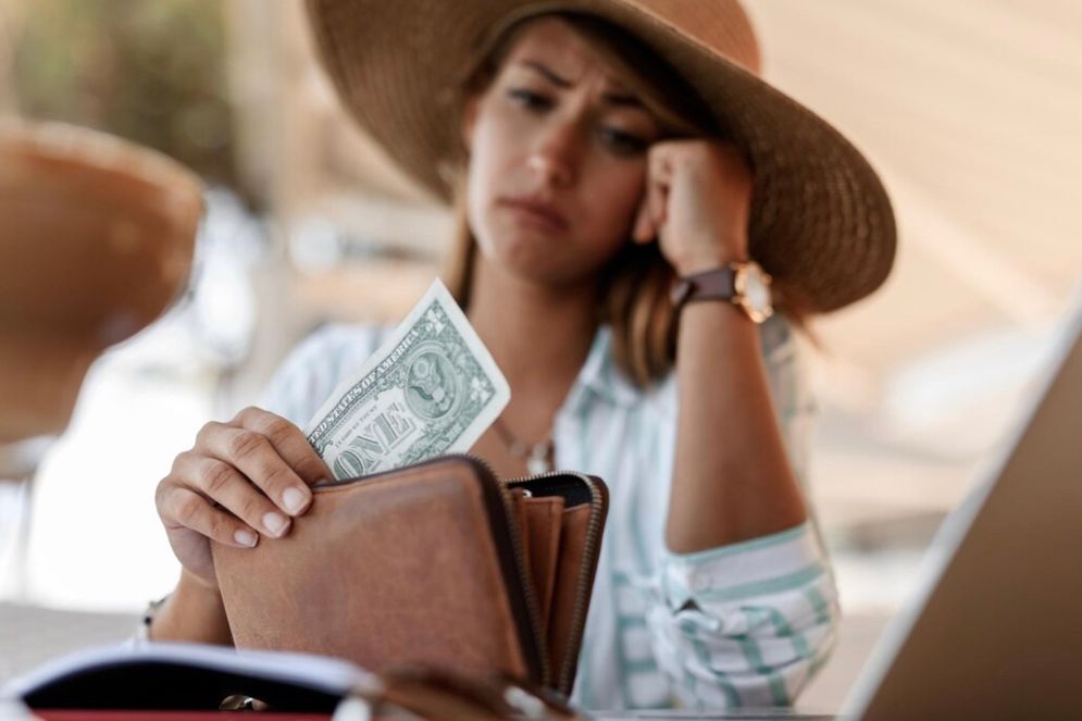 5 Kesalahan Finansial Saat Liburan yang Justru Bikin Boncos, Hati-hati!