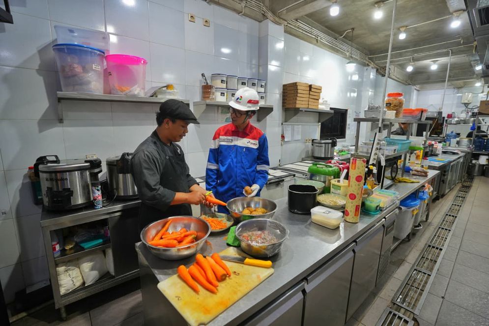 WhatsApp Image 2025-11-24 at 19.00.06.jpeg