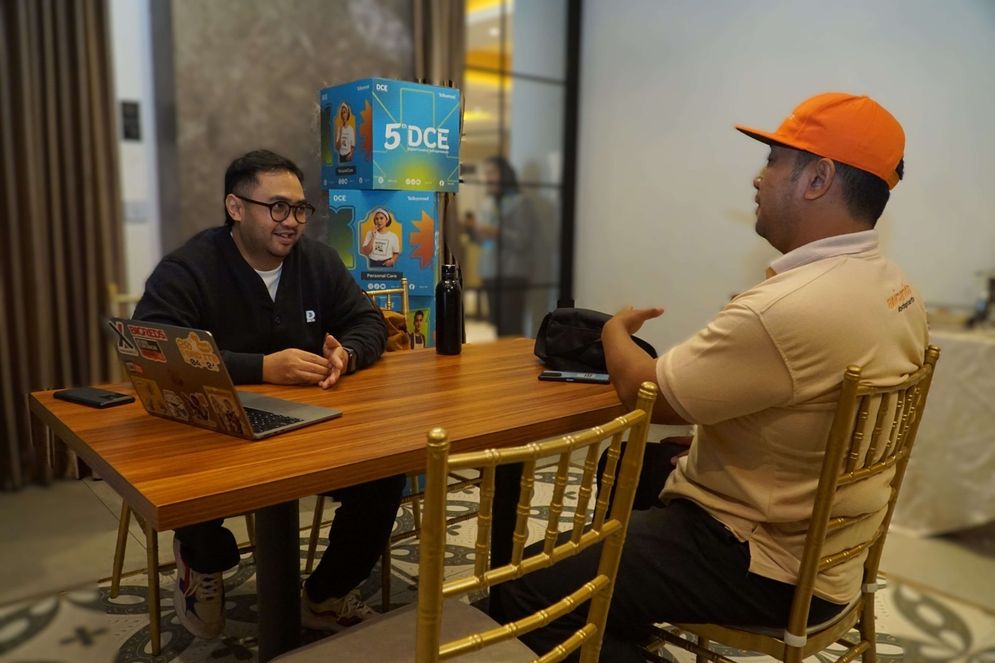 Telkomsel kembali menghadirkan Digital Creative Entrepreneurs (DCE) melalui kurikulum berbasis Artificial Intelligence (AI). 