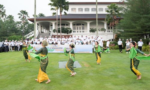 IKA UNS Charity Golf Tournament 2025: Ajang Silaturahmi Sekaligus Berbagi Bantu Mahasiswa Membutuhkan