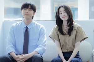 Park Seo Joon dan Won Ji An dalam drama Korea Surely Tomorrow.