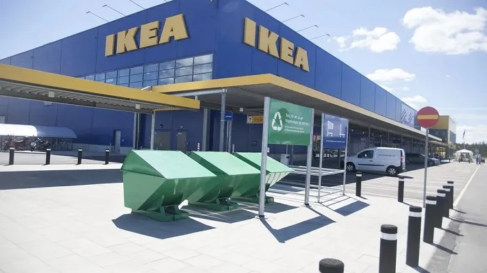 Toko furnitur IKEA.