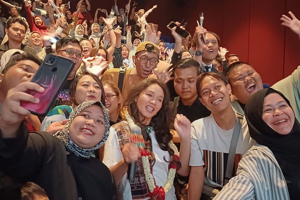 HALO_Bunda Corla.jfif