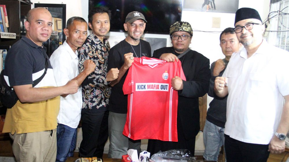 Dukung Larangan Impor Pakaian Bekas - Panji 1.jpg