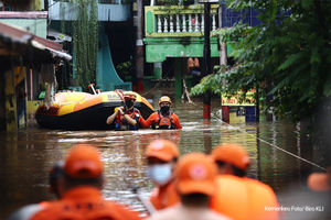 climate-change-banjir-tanggap-darurat-bencana.jpg