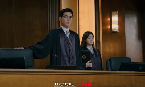 Jung Kyung Ho dalam drama Korea Pro Bono.