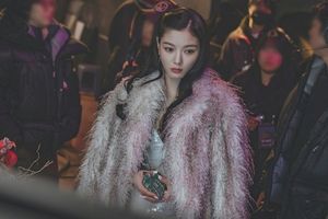 KIm Yoo Jung dalam drakor Dear X.