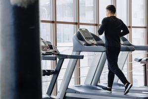 Kelebihan dan Kekurangan Lari di Treadmill
