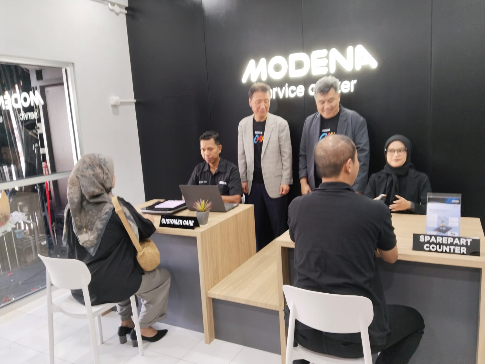 Modena Service Center Lindungi Konsumen dari Fake Service, MODENA Resmikan Service Center ...