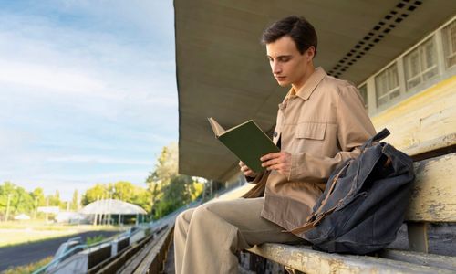 Negara Paling Punya Banyak Waktu yang Dihabiskan untuk Membaca Buku