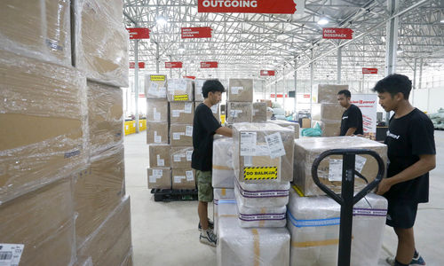 Aktifitas Hub Lion Parcel - Panji 1.JPG