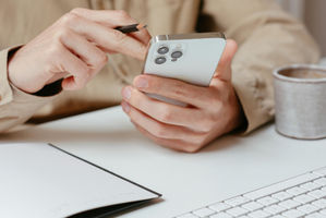 Cara Terbaik Beli iPhone Bekas Agar Tidak Tertipu dan Dapat Barang Berkualitas