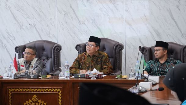 Rektor UIN RIL Paparkan Tata Kelola Keterbukaan Informasi Saat Visitasi Komisioner Komisi Informasi Lampung