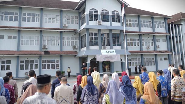Peringati Hari Guru Nasional, Rektor UIN RIL Ajak Rawat Semesta dengan Cinta