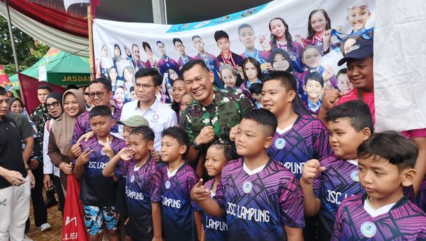 Ribuan Atlet Ikuti Kejurnas Renang Krapsi Babinsa 21 Cup di Bandar Lampung