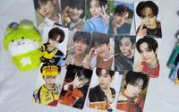 Official photocard dan salah satu karakter EVNNIZ Plush Keychain milik boy group K-pop EVNNE.