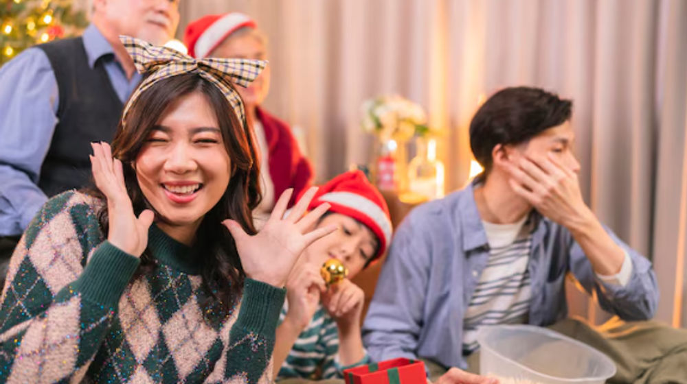 Merayakan Tahun Baru 2026 bersama keluarga.