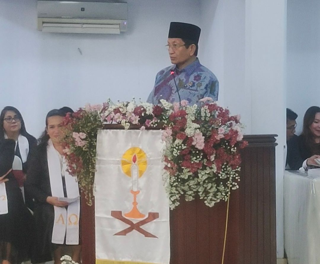 Menteri Agama, Nazaruddin Umar menyampaikan pesan Natal di Gereja GMIM Sentrum Manado