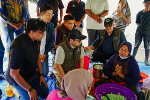  Indosat mempercepat pemulihan layanan jaringan telekomunikasi di wilayah Aceh pascabencana banjir yang terjadi beberapa waktu lalu