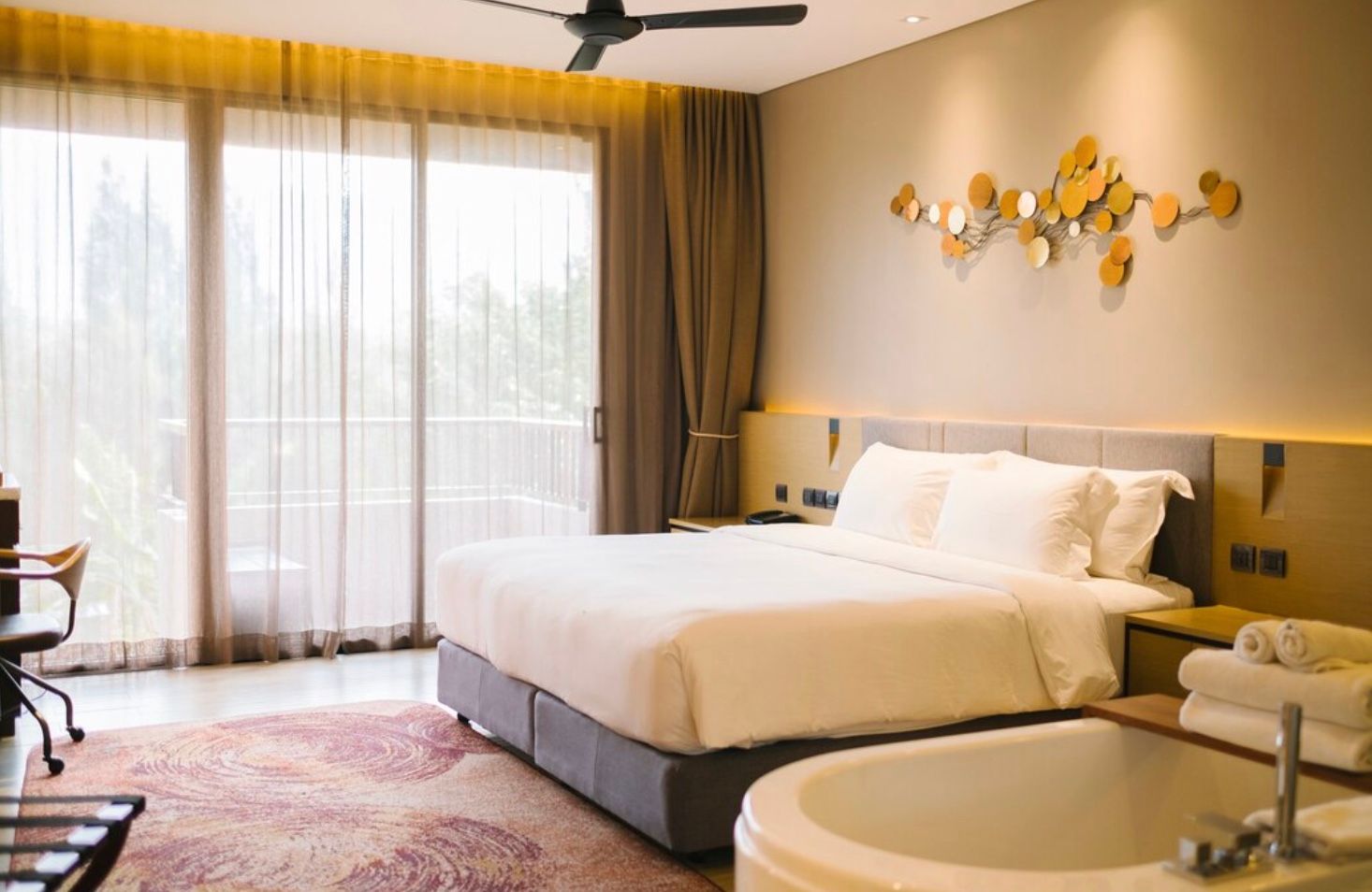 6 Barang di Kamar Hotel yang Dilarang Dibawa Pulang