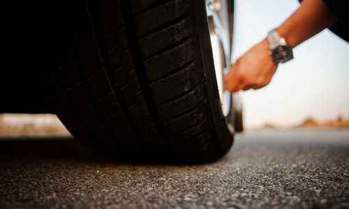 Periksa Ban Mobil Sebelum Mudik