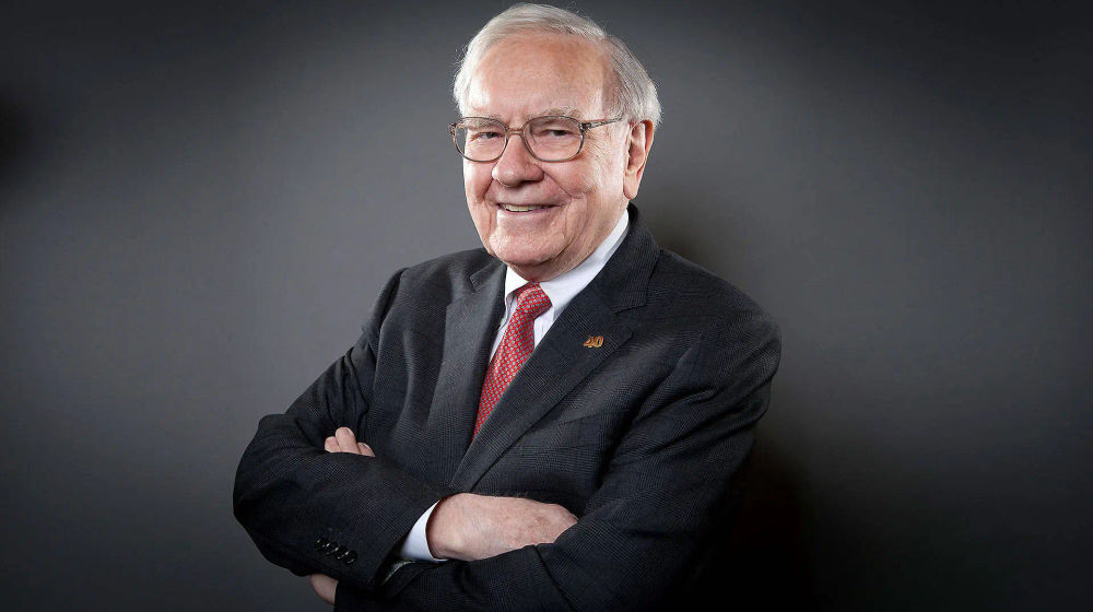 6862b483a0633ac666cc4fd2_warren buffett.webp