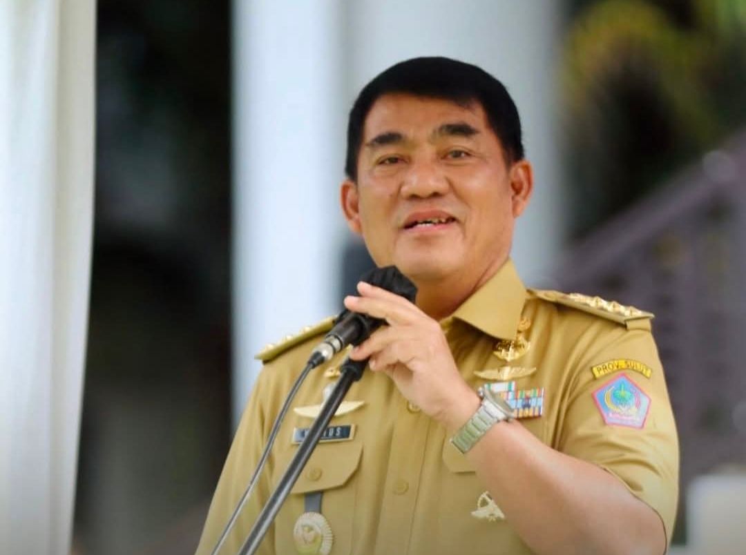 Gubernur Sulut, Yulius Selvanus