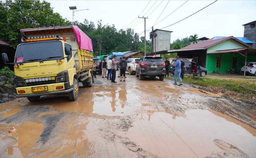 Kondisi ruas jalan nasional Kutai Barat - Samarinda yang dikeluhkan Gubernur Kaltim Rudy Mas'ud. (Foto: Adpimprov/ Hudais)