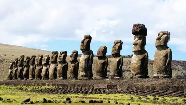 Patung Raksasa ‘Moai’: Warisan Rapa Nui yang Menakjubkan