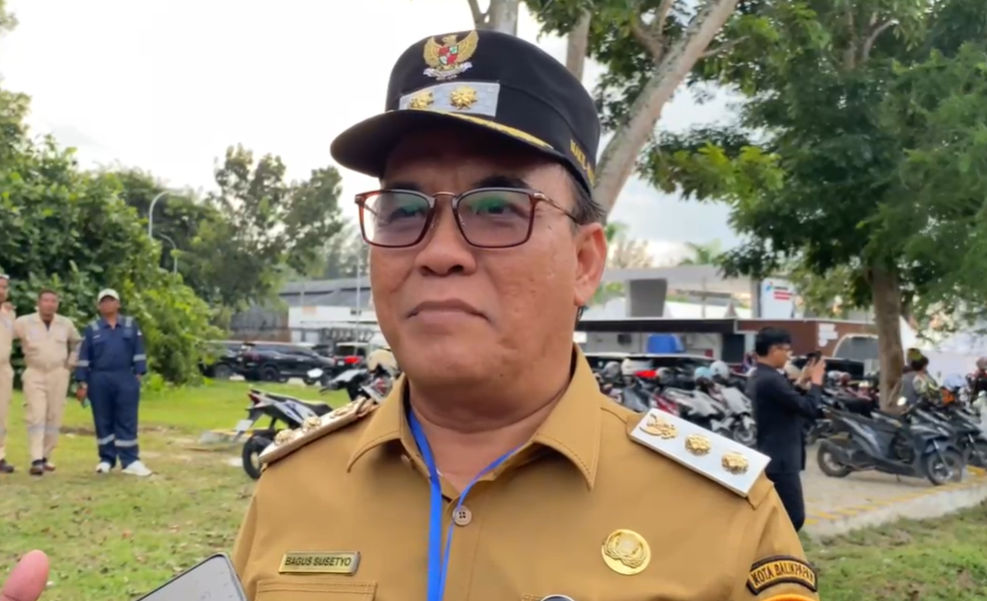  Wakil Wali Kota Balikpapan, Bagus Susetyo, optimistis kehadiran proyek Refinery Development Master Plan (RDMP) Balikpapan mampu menekan angka pengangguran dan kemiskinan di daerah. 