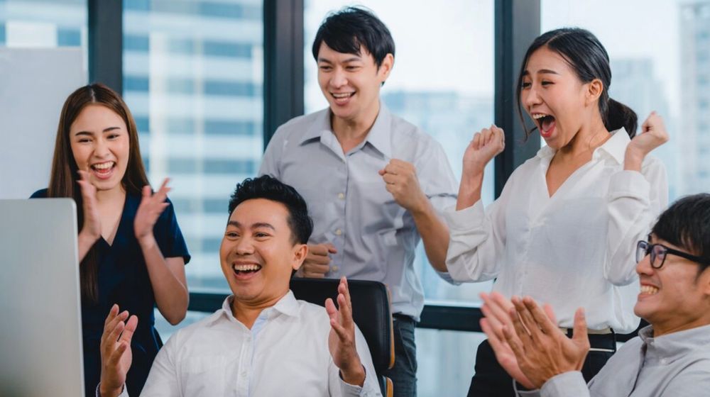 Ciri-ciri Anda Memiliki Pengaruh di Kantor: Anda Diundang ke Rapat yang Tidak Diikuti Rekan Setingkat Anda