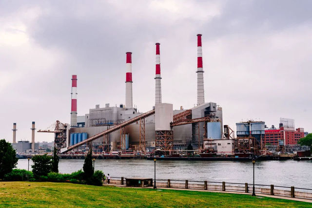 Ilustrasi_pembangkit_listrik_energi_Amerika_Serikat-2021_10_12-14_33_15_9cf041b1086dd0477c19ab7996240186_960x640_thumb.jpg.jpg