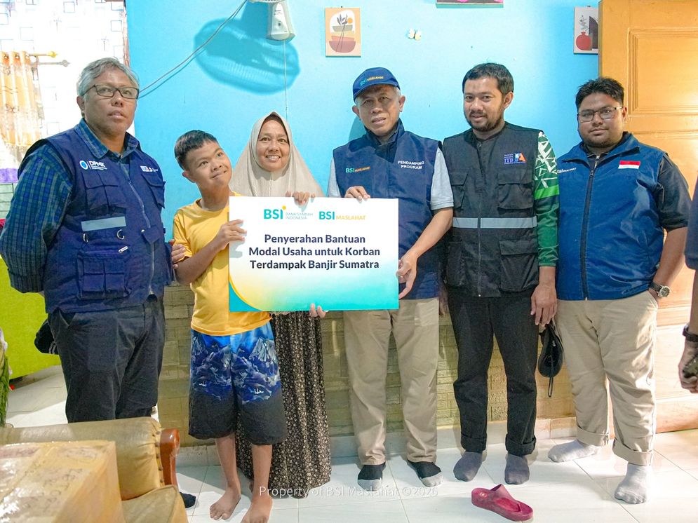 BSI Maslahat Hadirkan Harapan Baru lewat Modal Usaha bagi Keluarga Awardee BSI Scholarship Penyintas Banjir Aceh.jpeg