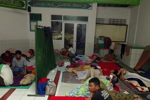  Banjir merendam pemukiman di DKI Jakarta dan sekitarnya, 1.600-an warga mengungsi 