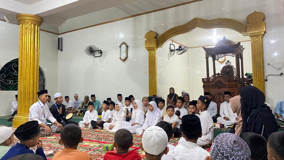 Mahasiswa Kuliah Kerja Nyata (KKN) Universitas Islam Negeri (UIN) Raden Fatah Palembang sukses menyelenggarakan rangkaian peringatan Isra Mikraj Nabi Muhammad SAW 1447 H, di Desa Sugihan, Kabupaten Muara Enim, Sumatera Selatan.