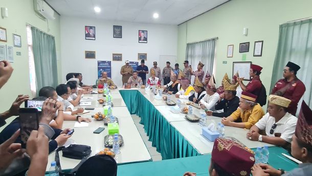 Masyarakat Adat Way Lima Sampaikan Aspirasi ke PTPN I