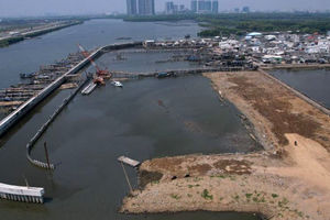 Tanggapi-Giant-Sea-Wall-Guru-Besar-IPB-University-Antara-Harapan-Perlindungan-Pesisir-dan-Tantangan-Ek (1).jpg