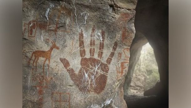 Jejak Tangan Tertua di Dunia Ditemukan di Sulawesi