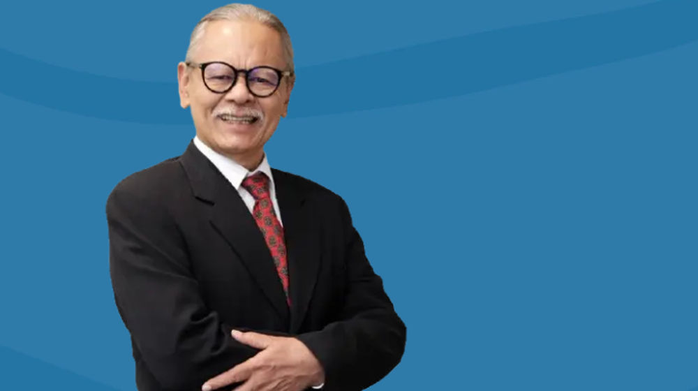 Erry Riyana Hardjapamekas.