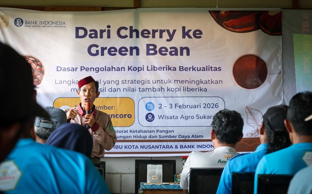 Otorita IKN Latih Petani Kopi Liberika di Kawasan Penyangga