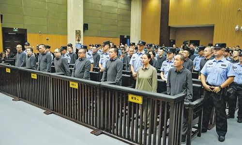 Keluarga Ming diadili Pengadilan China.jpg