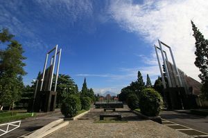 04022026-UGM Kuota Mahasiswa Baru.jpg