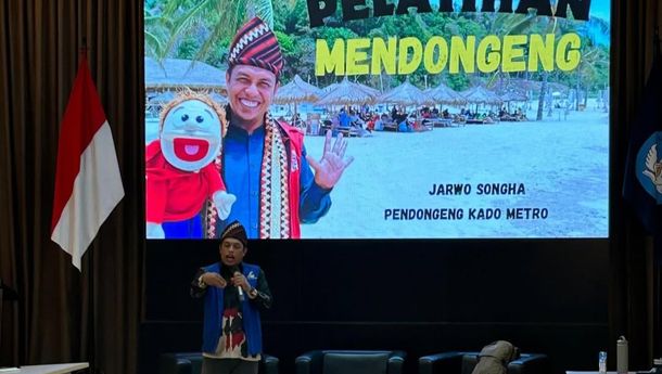 Tri Sujarwo Jadi Narasumber Pelatihan Mendongeng di UI