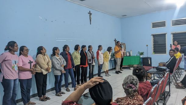 DISARPUS Sikka Rayakan Valentine Bersama Opa Oma