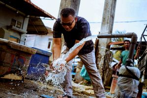 Indosat berkolaborasi dengan Tokopedia  membangun sumur bor di lima lokasi strategis di wilayah Aceh 