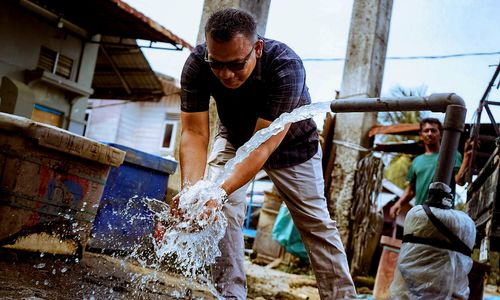 Indosat berkolaborasi dengan Tokopedia membangun sumur bor di lima lokasi strategis di wilayah Aceh