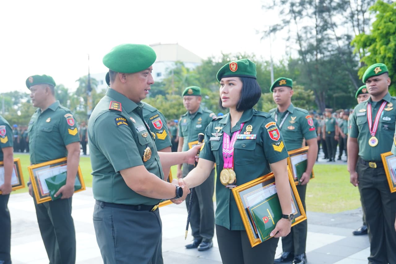 Pangdam VI/Mulawarman Apresiasi Prajurit Berprestasi