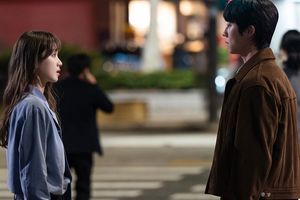 Drama Korea In Your Radiant Season.