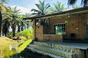 Rumah pensiun anak muda di Malaysia.