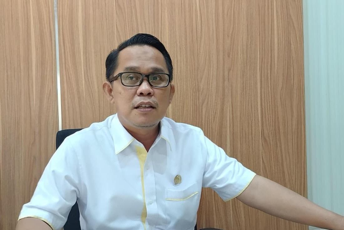 Anggota Komisi III DPRD Balikpapan, Wahyullah Bandung, meminta pemerintah daerah konsisten memperpanjang dan memperbanyak jalur sepeda 